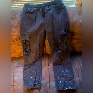 Black jeans with design